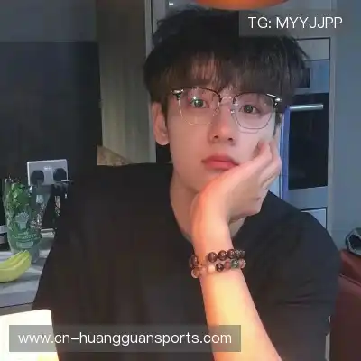 万瑛羚